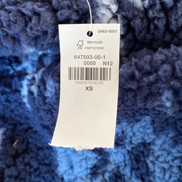Old Navy Sherpa Pullover Size XS NWT - Picture 6 of 7